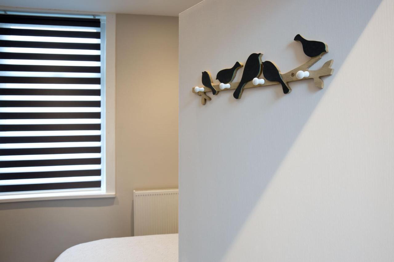Blackbird Luxury Apartments Room 1 Blackpool Bagian luar foto